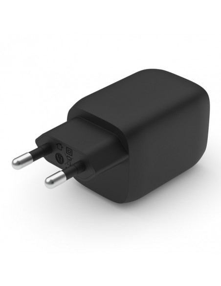 Belkin BoostCharge Pro Universal Negro Corriente alterna Interior