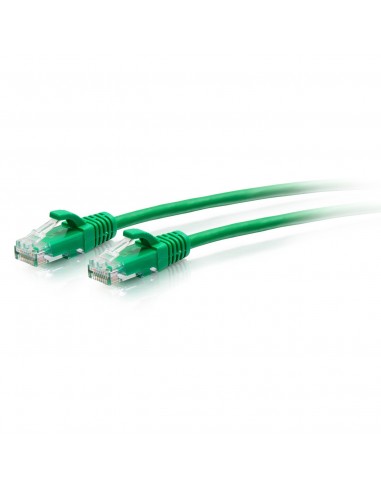 C2G Cable de conexión Ethernet delgado sin apantallar (UTP) con protección antienganche Cat6a de 2,1 m - Verde